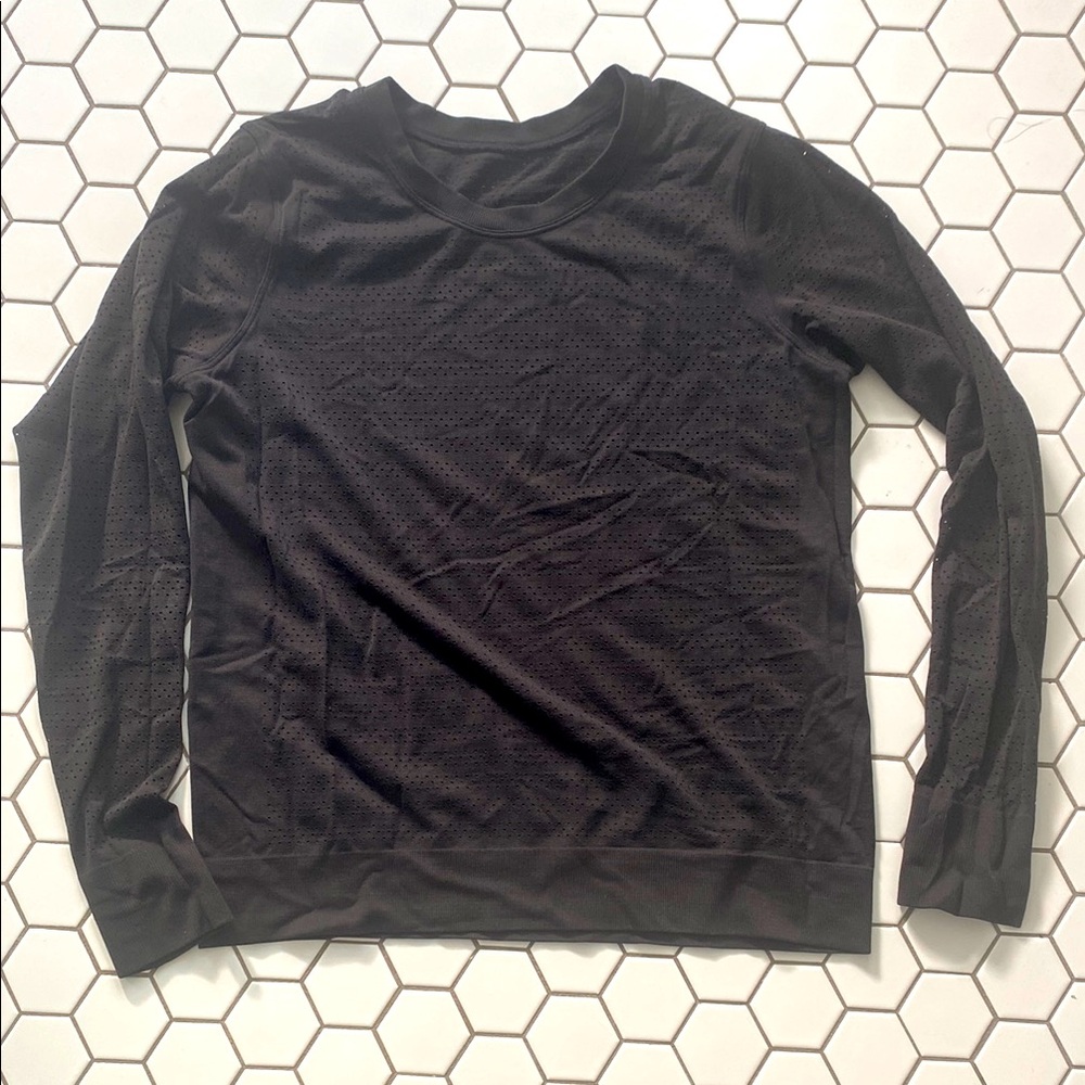LULULEMON Breeze Long sleeve
